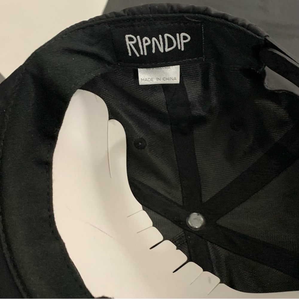 RIPNDIP Hell Ride Flame Nylon Snapback Hat Black Rare 6 Panel Deadstock Skater - Picture 6 of 6